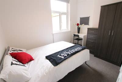 Room 2, Upper Thrift Street Main Photo