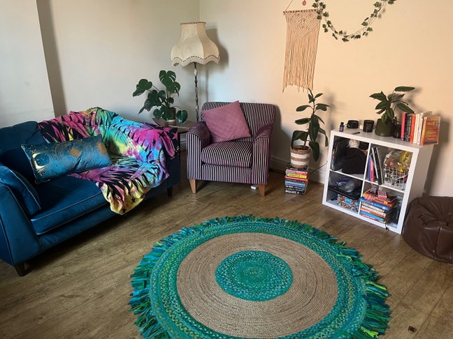 Room available in spacious house | PR1 💫 Main Photo
