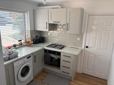 Beautiful 3-Bed House | Bills included Main Photo
