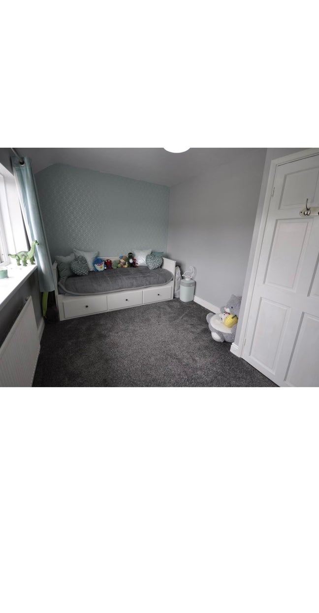 One Double room to rent Main Photo