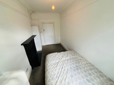 Lewisham Double Room Available – September Move-In Main Photo