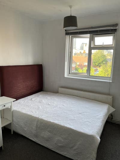 Room for rent Main Photo