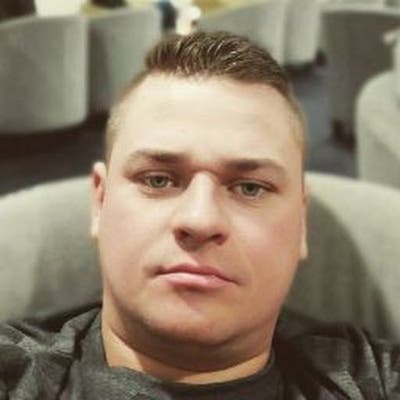 38 year old Male seeks a single or double room Main Photo