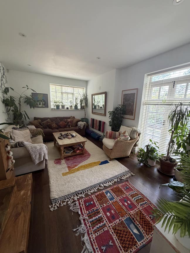 Two Private Rooms + Own Bathroom – Mill Hill – &pound;1, Main Photo