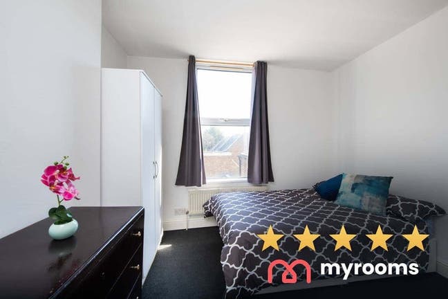 Spacious Double Room in Clapham  Main Photo