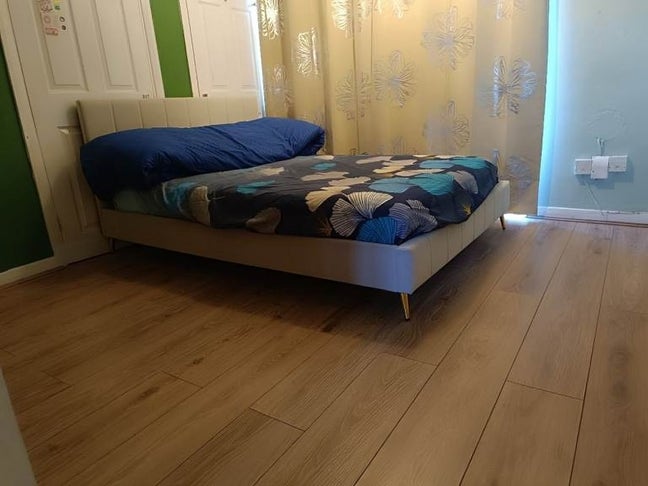 Fully Furnished Double Room l All Bills Inc (RM7) Main Photo
