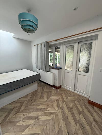  1 bed Studio flat Main Photo