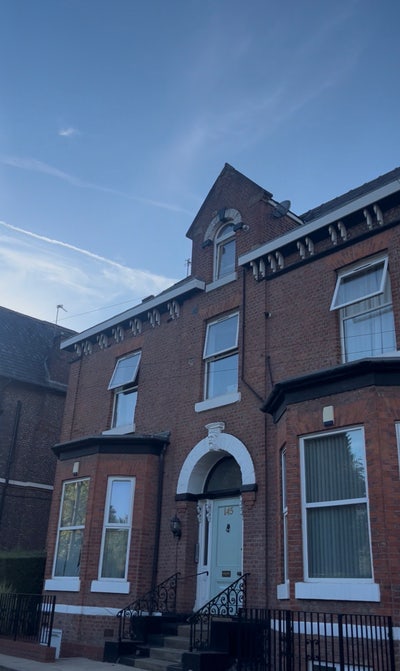 1 Bed Modern Flat–Available Now Free Rest of Aug! Main Photo