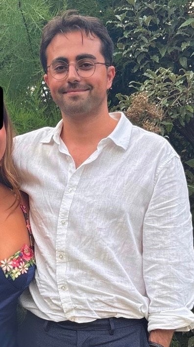 Looking for room/buddy up.  Main Photo