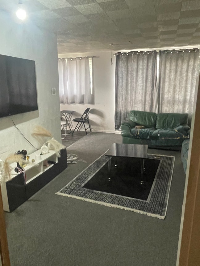 Standard double room to rent Main Photo