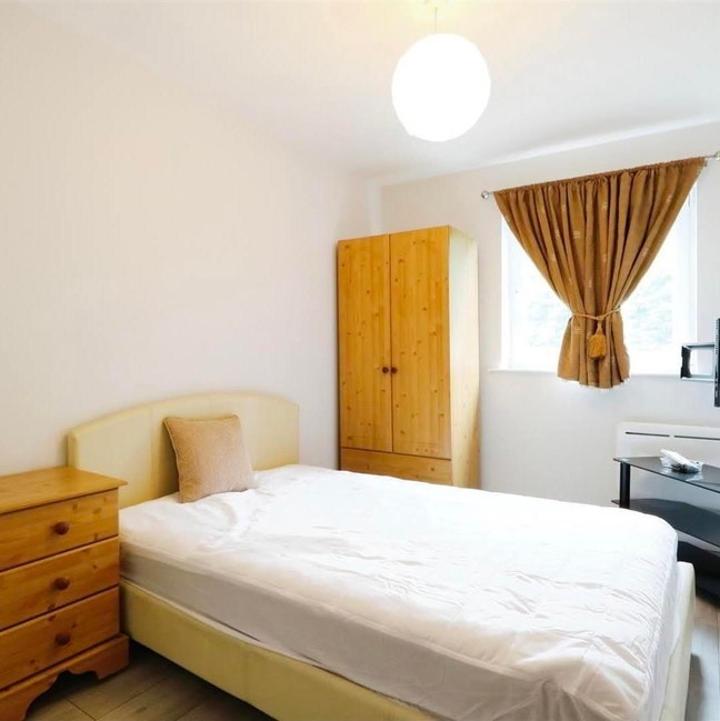 Double Room to let Main Photo