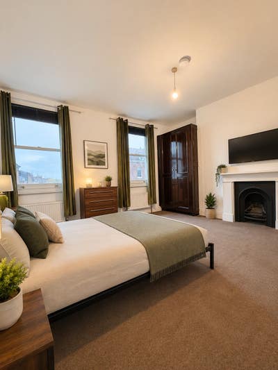 ✨Stunning, large En-suite Fulham Broadway Main Photo
