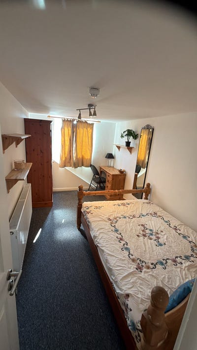 Ideal for Students & Working Professionals Main Photo