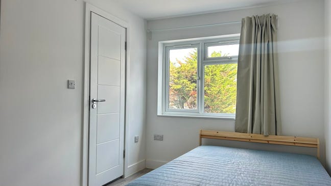 Self-Contained Studio Flat in Ealing - DSS Welcome Main Photo