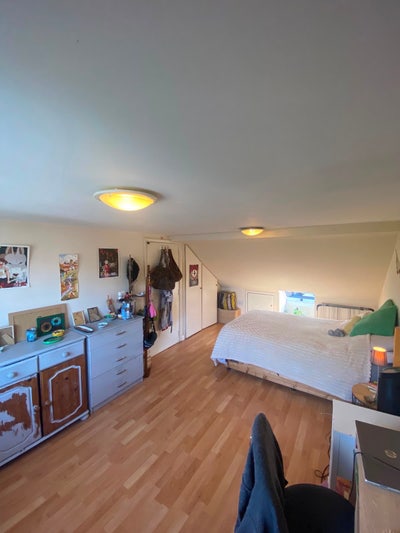 En-suite double room in Finsbury Park Main Photo