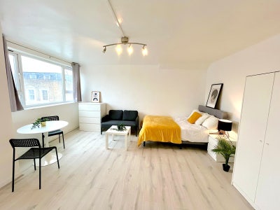 4 Renovated Flat next to London Fields Main Photo