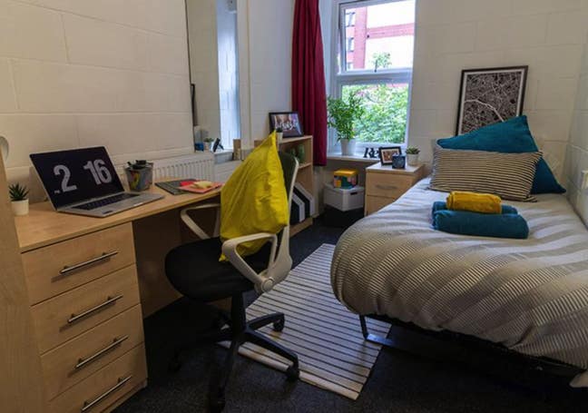 Room to Let Woodgreen Halls, Students Only Main Photo