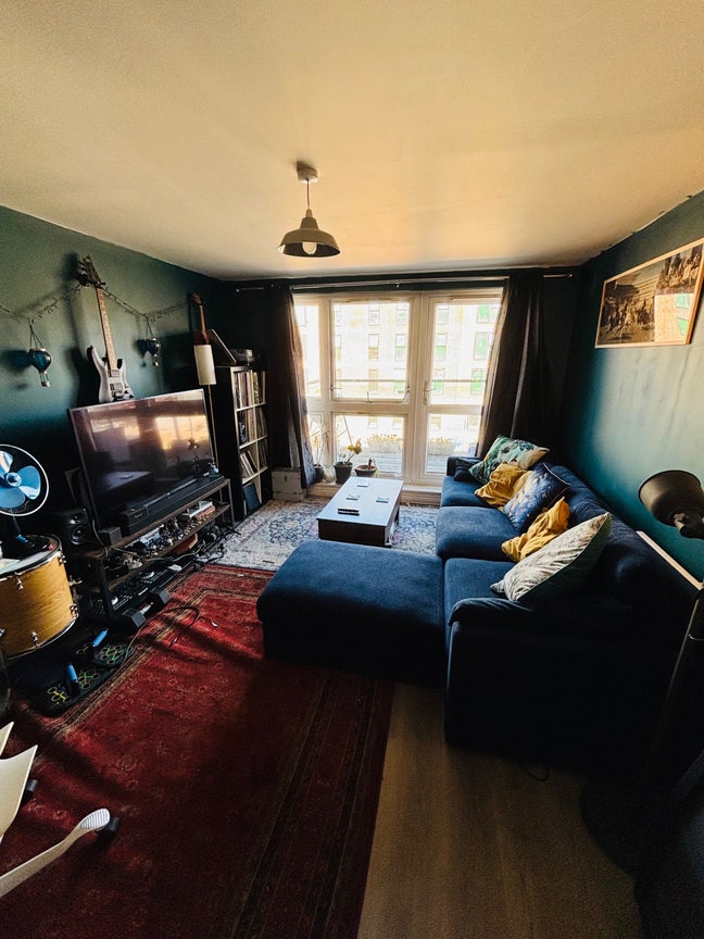 Double Room for Rent in Southville Main Photo