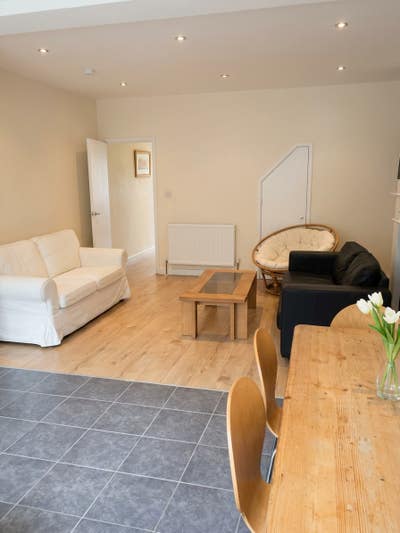 4 Bed 2 Bath House on Rectory Lane, Tooting, SW17 Main Photo
