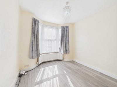 3 bedroom house to rent in prime location Main Photo