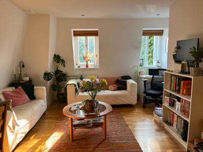 1-bed Flat: 5 min walk to Oval, 12 min to Vauxhall Main Photo
