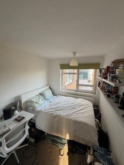 Double room in social LGBT+ flat Main Photo