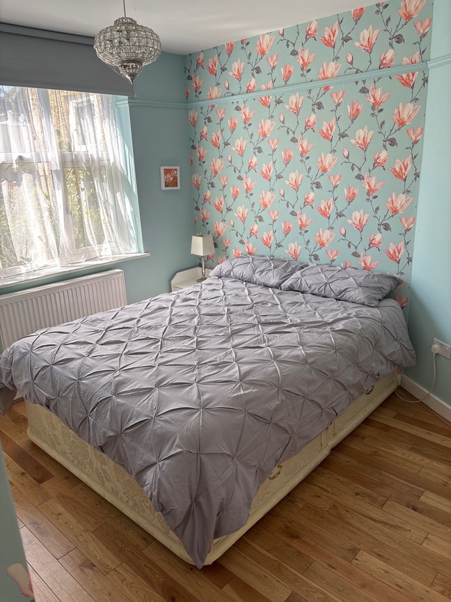 Double room with en-suite  Main Photo