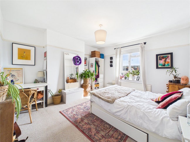 Double room in windmill hill  Main Photo
