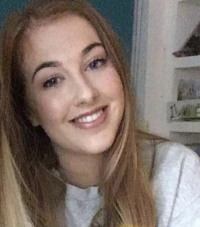 Professional Female seeks a double room Main Photo