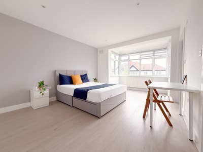 Double En-suite Room In North Wembley Main Photo