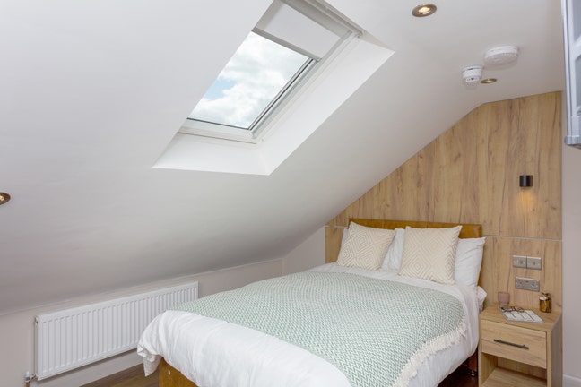 Newly Built Luxurious Rooms with Ensuite - 3C Main Photo