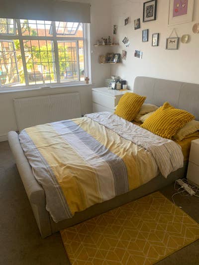 Double Room for female. Bills included. Main Photo