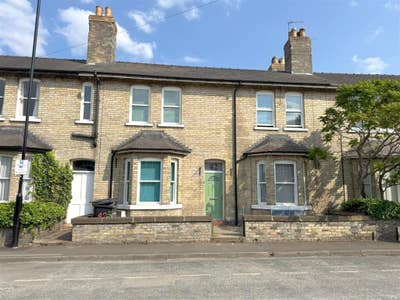 Double Bedroom - 10 minute walk from York centre Main Photo
