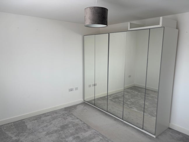 Master Bedroom with Ensuite Main Photo