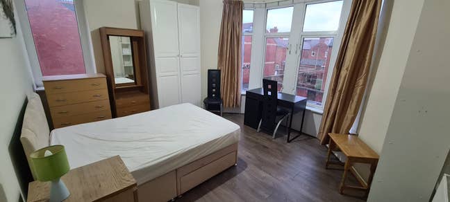 Double room in Roath Including all bills Main Photo