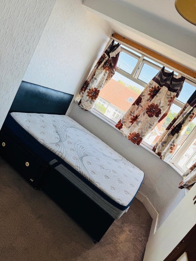 Double & Single Room Available at Chadwell Heath Main Photo