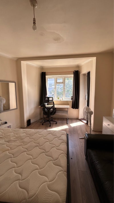 1 month sublet available  Main Photo