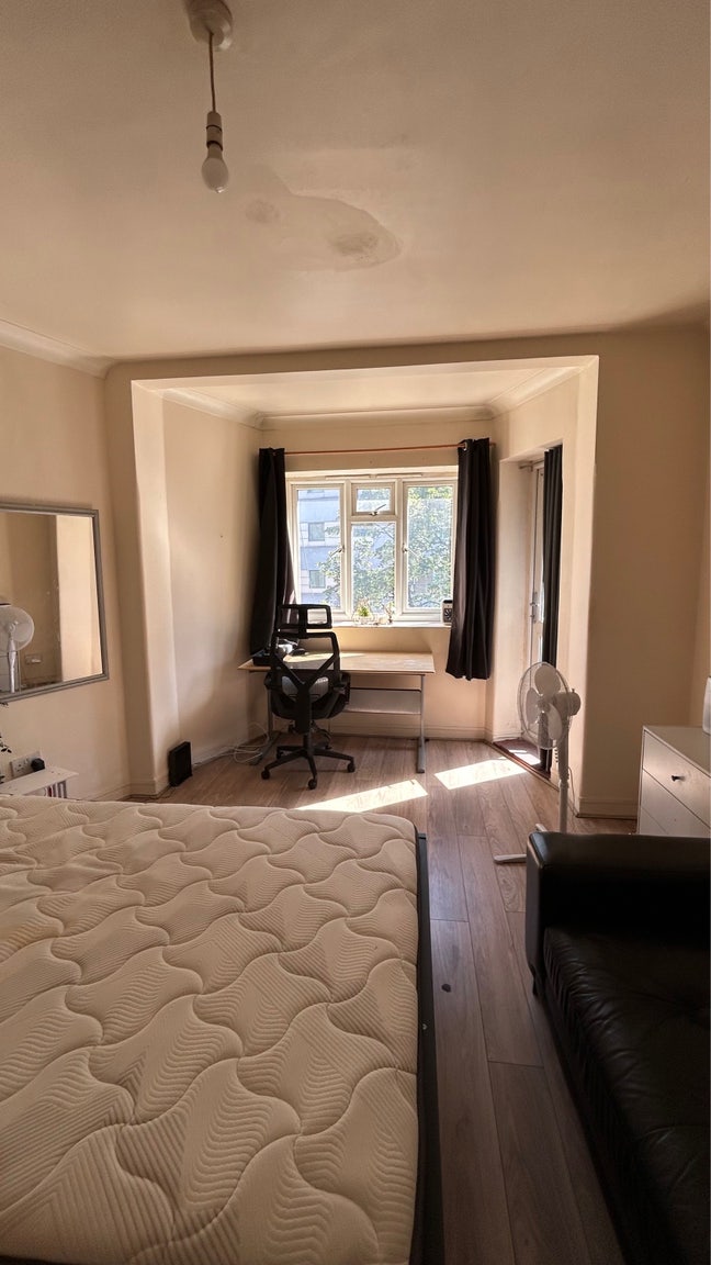 1 month sublet available  Main Photo