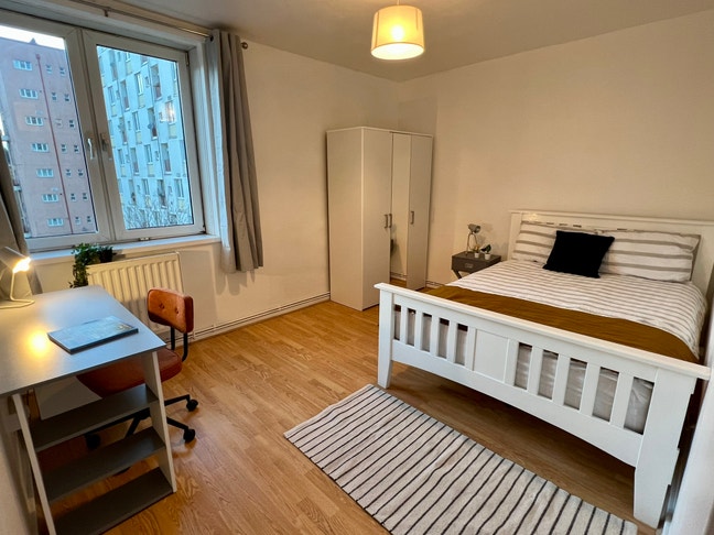 Rent Inc All Bills 4 Double Room close to UCL MAIN Main Photo