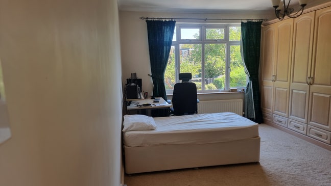 Large room in East Ewell, 6 min East Ewell Sta. Main Photo