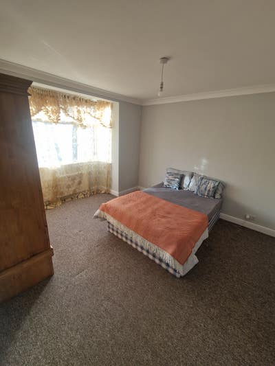 Double room and king room for rent Main Photo