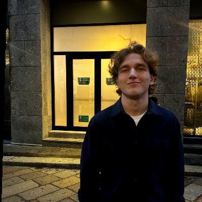 Student Male seeks a single or double room Main Photo