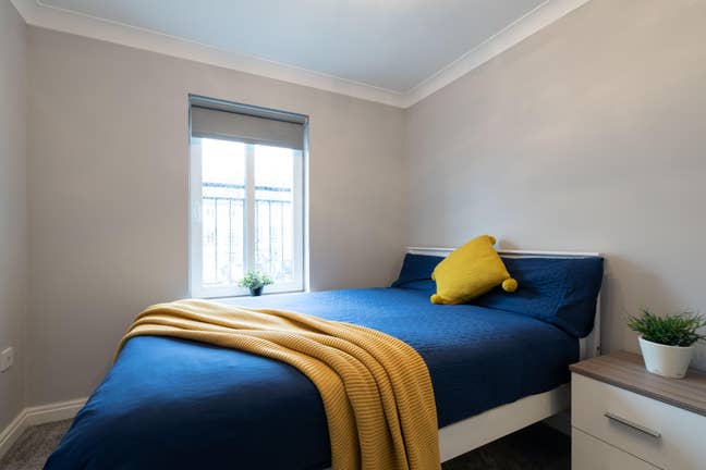 Double Room Near Airbus, MOD & Rolls-Royce Main Photo