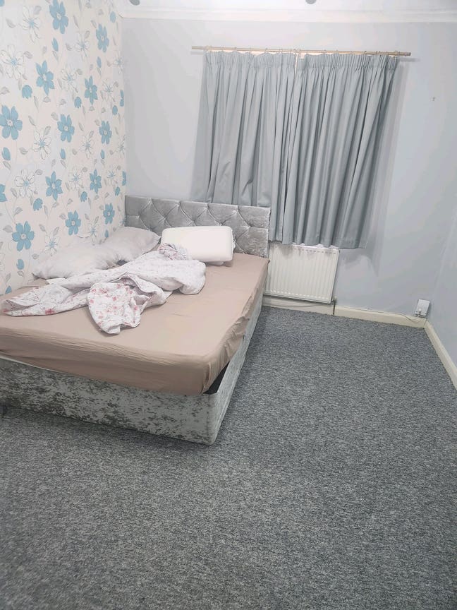 Furnished double room Main Photo