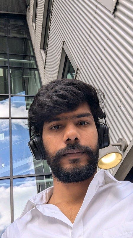 29 year old Male seeks a single or double room Main Photo
