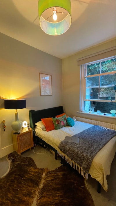  Large Unfurnished Double Room  Main Photo