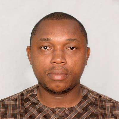 Professional Male seeks a single or double room Main Photo