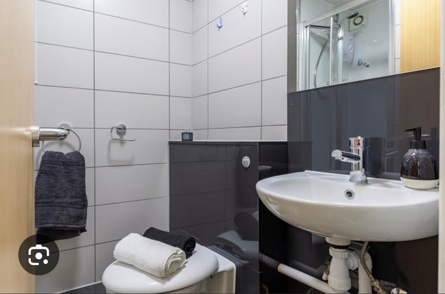 Flat for Rent  Main Photo