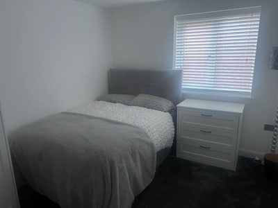 Refurbished double room Main Photo