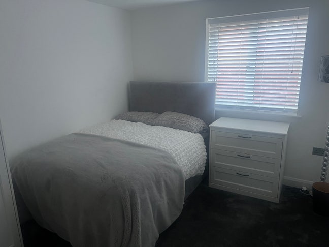 Refurbished double room Main Photo